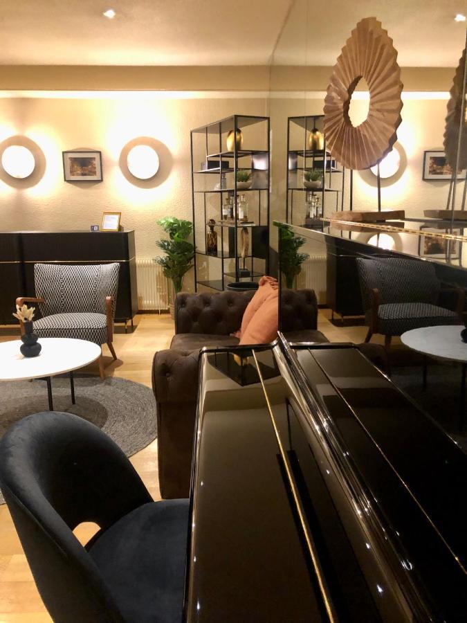 Le Progres Hotel 3*