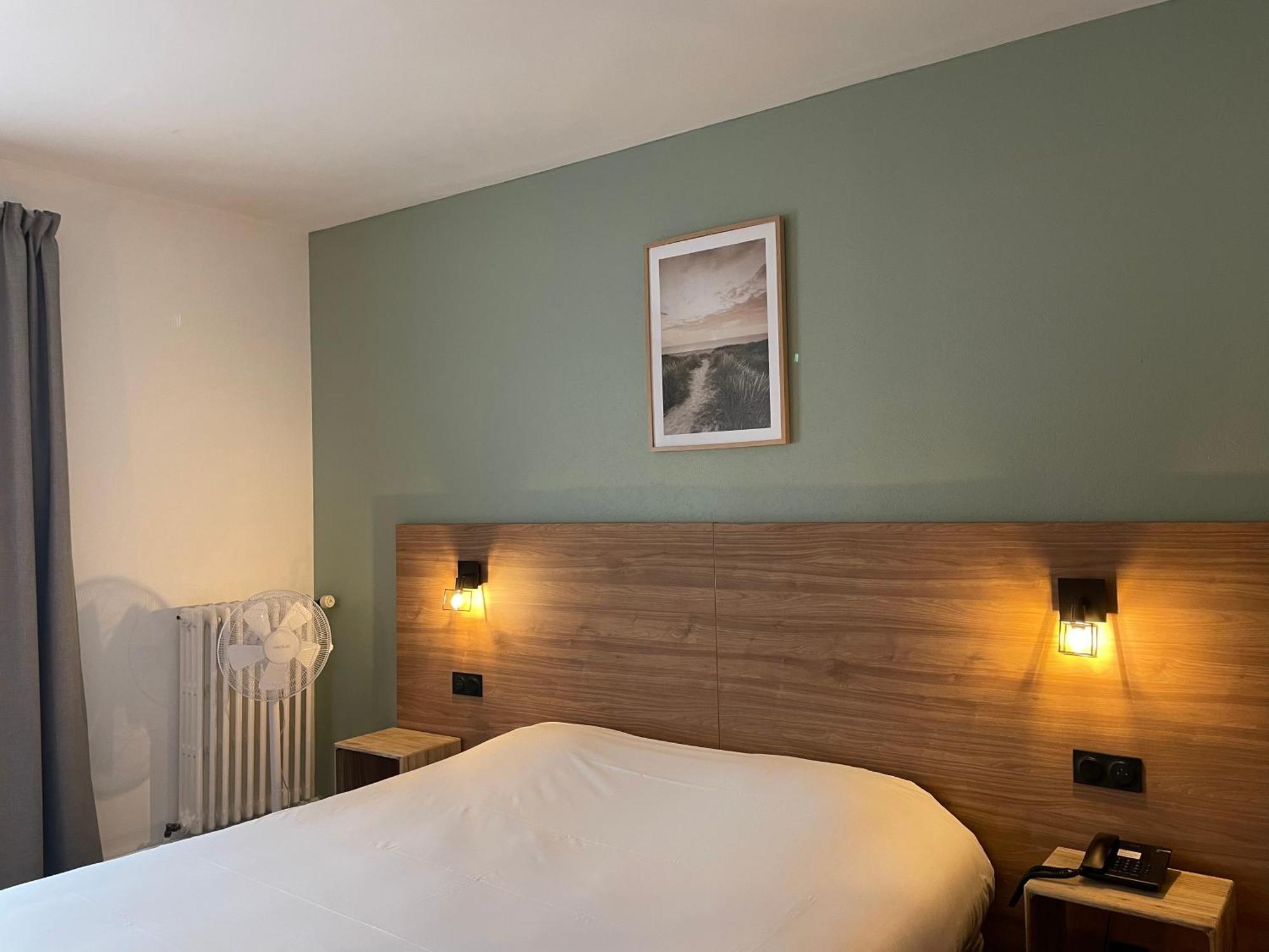 Le Progres Hotel Angers