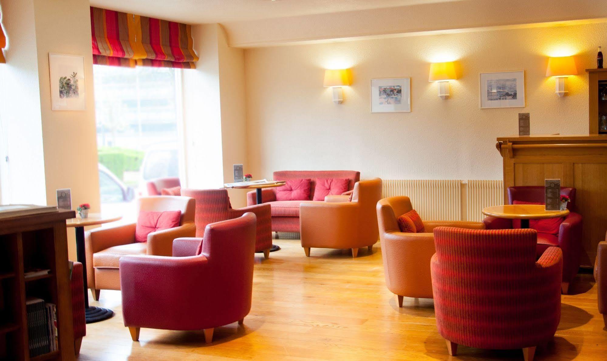 Le Progres Hotel 3*
